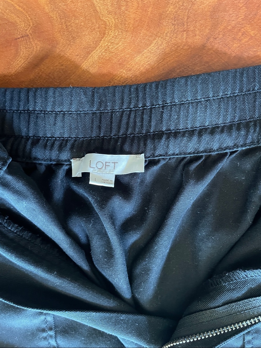 LOFT Black Flat-Front Women's Skirt with Patch Pockets
